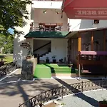 Hotel Camelia