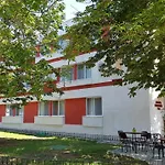 Hotel Camelia